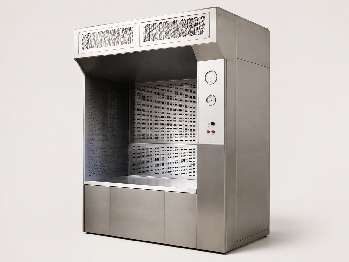 Stainless-steel cleanroom workstation manufactured by Super Engineering India